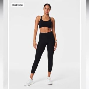 SPANX shape Booty Boost® 7/8 Leggings Size Small